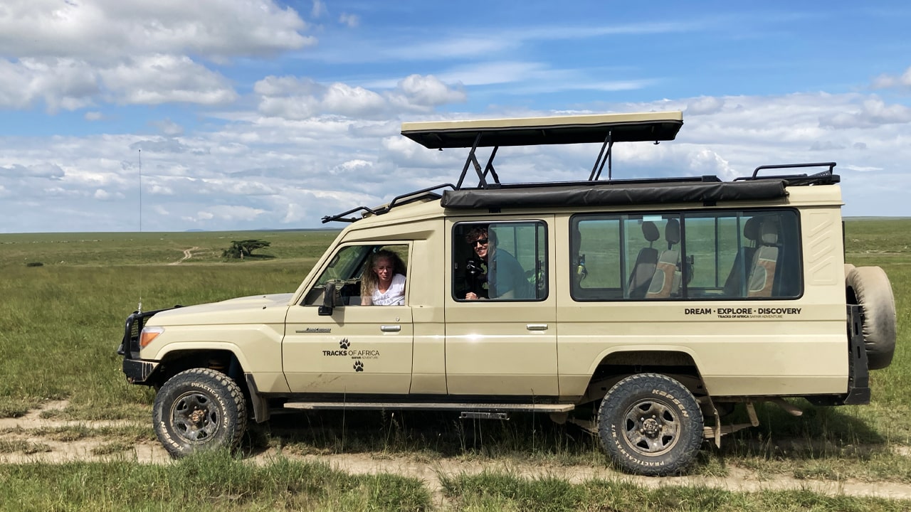 Safari in Tanzania jeep di Tracks of Africa nel Parco Nazionale del Serengeti